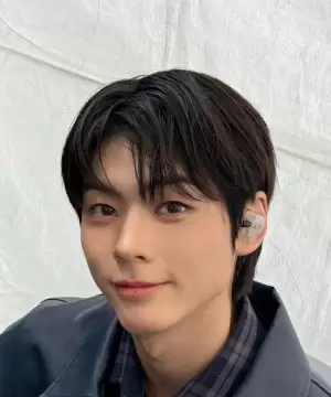 Kim Hong