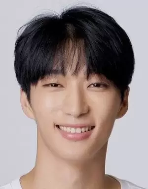 Lee Young Jun