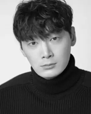 Woo Jin Hyeok