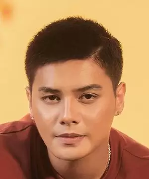 Ronnie Alonte