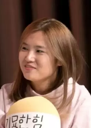 Shin Hyo Jung