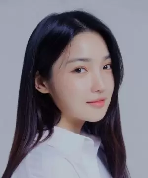 Cheon Young Min