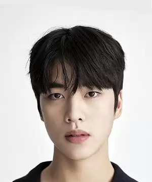 Cho Han Gyeol