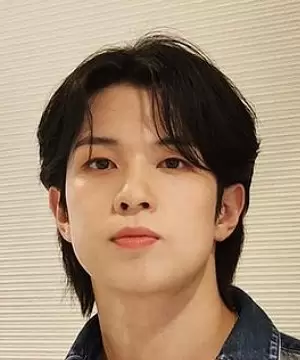 Yoo Hwe Seung