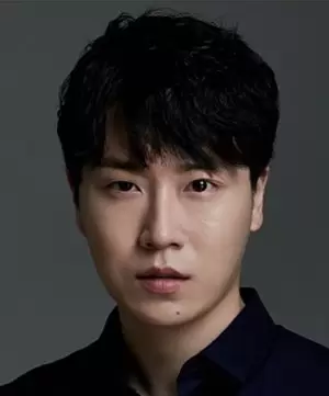 Lee Moon Bin