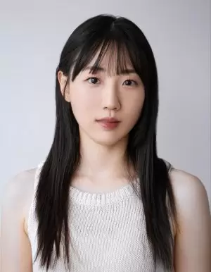 Kim Yu Ri
