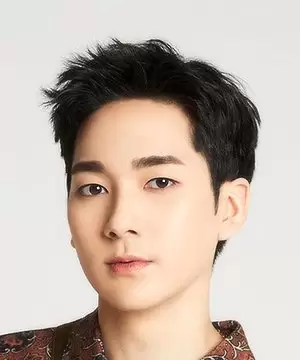 Aaron Kwak