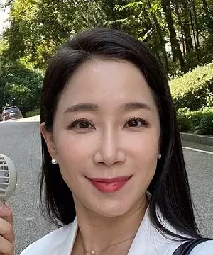 Kim Ha Young