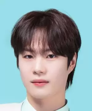 Hwang Hee Woo