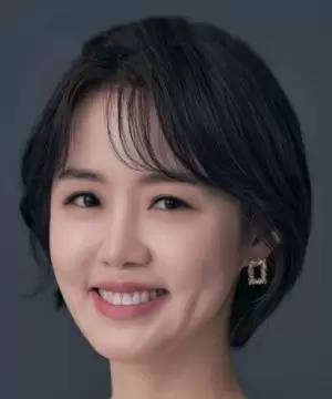 Lee Ha Jung