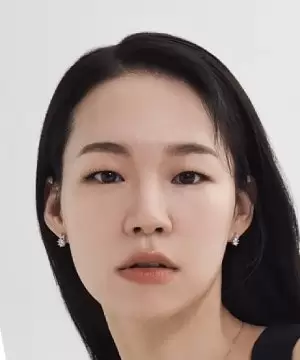 Han Ye Ri