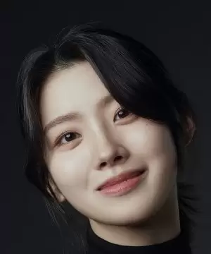 Cho Eun Seo