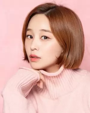 Hong Ji Eun