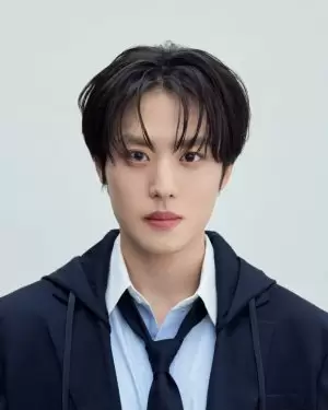 Lee Do Gyeong