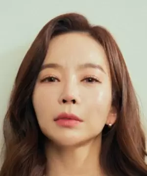 Yun Hee