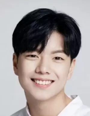 Ji Min Hyuk