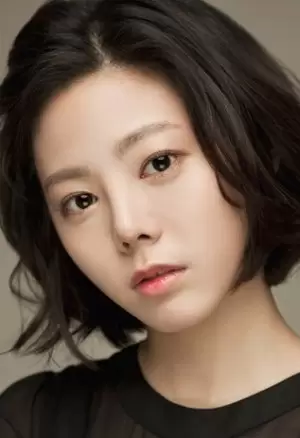 Yoon Ji Won