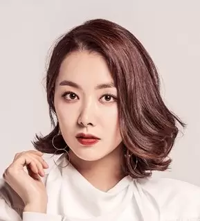 So Yi Hyun