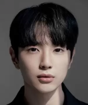 Lee Ro Woom