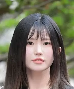 Song Ha Young