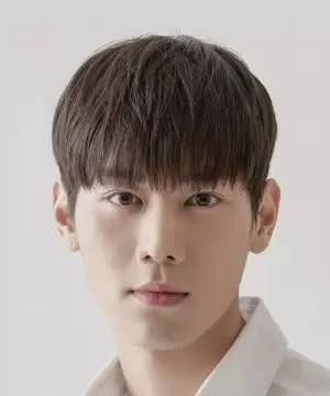 Lee Sang