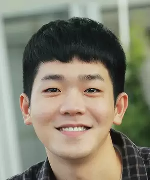 Kim Dong Hoon