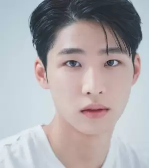 Kim Dong Hoon