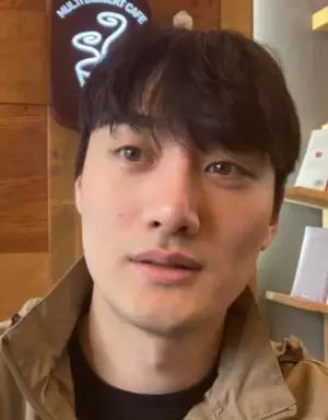 Kang Hwi Goo