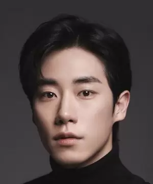 Baek Dong Hyeon