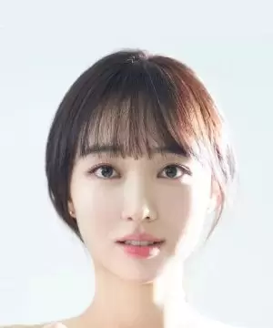Cho Shi Yoon