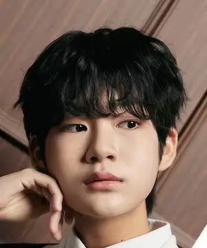 Jung Bo Moon