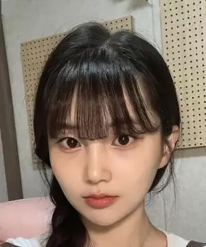 Kim Yun Ji