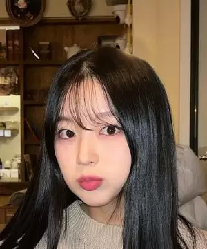 Shim Seung Eun