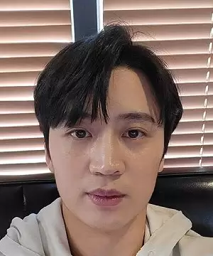 Jeong Young Sik