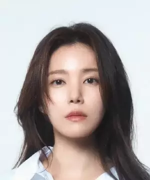Jung Shi Ah