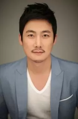 Lee Kyung In