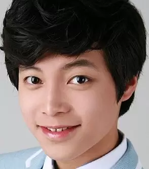Lee In Sung