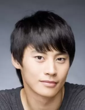 Jung Eun Woo