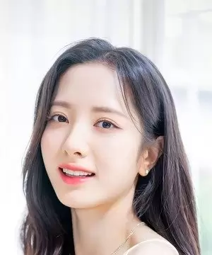 Bona (Kim Ji Yeon)