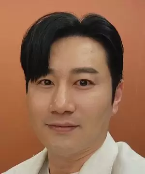 Kang Ji Hoon
