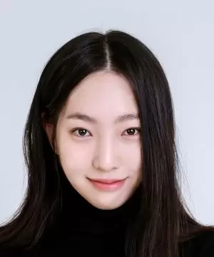 Lee Jin Yi