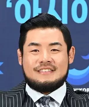 Nam Kyung Jin