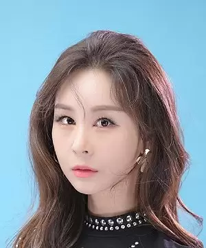 Yoon Tae Hwa