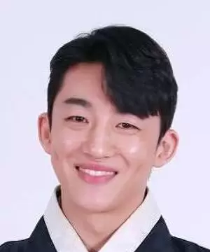 Shin Seung Tae