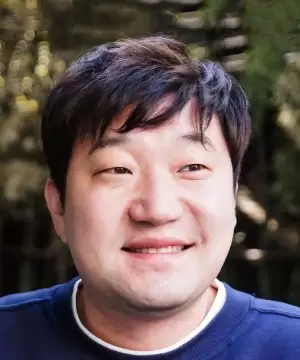 Kim Kyung Hwan